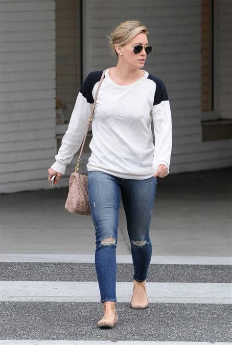 hilary duff height